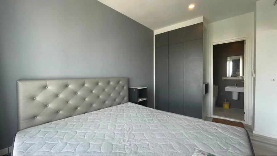 Condo for rent, The Key Wutthakat, nice room, complete amenities. Hurry and move in and reserve it quickly.