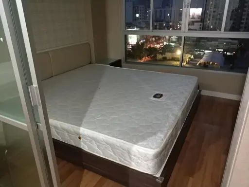 For rent: Lumpini Place Rama 4–Kluaynamthai, north-facing room, good location, fully furnished, reserve now!