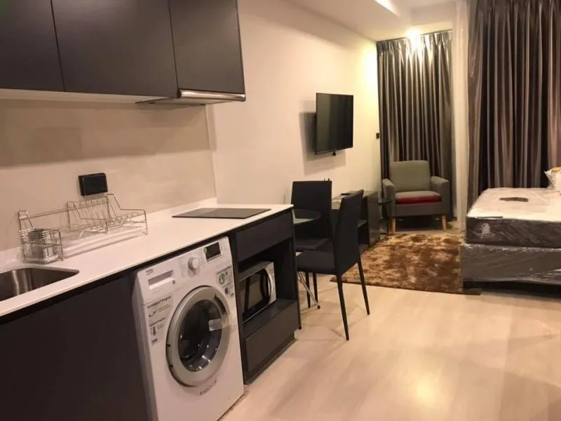 for sale / rent Venio Sukhumvit 10 Near the Skytrain Terminal 21 shopping mall, good location in the heart of the city, don't miss it!