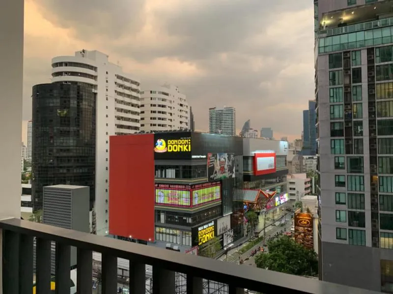 ขาย ให้เช่า M Thonglor 10 ห้องสวย เฟอร์ครบ เดินทางสะดวก มีเครื่องซักผ้า ตกแต่งพร้อมอยู่ จองด่วน!!