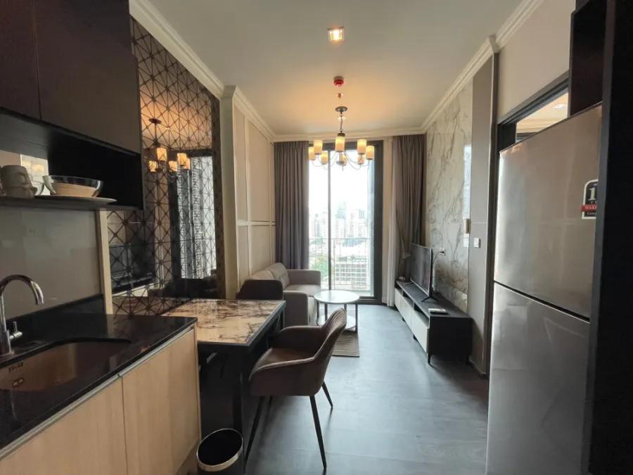 For rent: Edge By Sansiri (Sukhumvit 23), 11th floor, fully furnished, very livable. Book now!