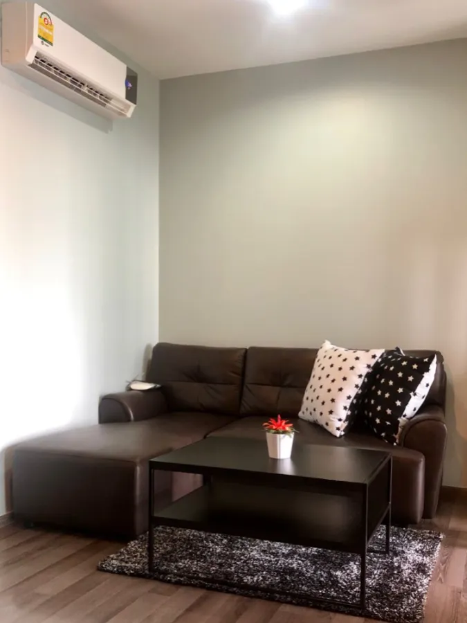 Condo for sale/rent the base park east furniture. Air conditioner With electrical appliances, do not miss