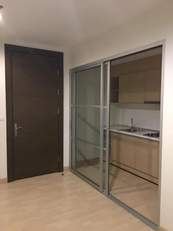 Sell ​​Rhythm Ratchada, 1 bedroom, 1 bathroom, very new interior, fully furnished, buy it yourself or buy an investment, it's worth it. Hurry up.