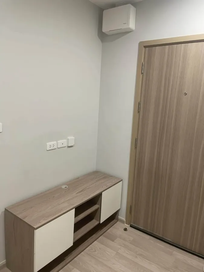 Plum Condo Sukhumvit 97.1 for rent. Nice room, fully furnished with appliances. Just bring your suitcase and move in! Don't miss out!