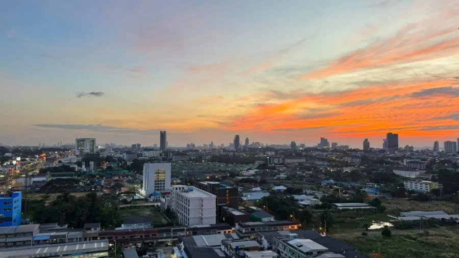 ให้เช่า ลุมพินี คอนโดทาวน์ พัทยาเหนือ สุขุมวิท (พัทยาเหนือ) ชั้น19 วิวเมือง ราคาเบา ใครๆก็จับต้องได้
