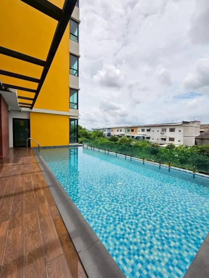 RIZZO Condo Bangkang for rent. Ready to move in, fully furnished, spacious and comfortable room at an affordable price. Book now!