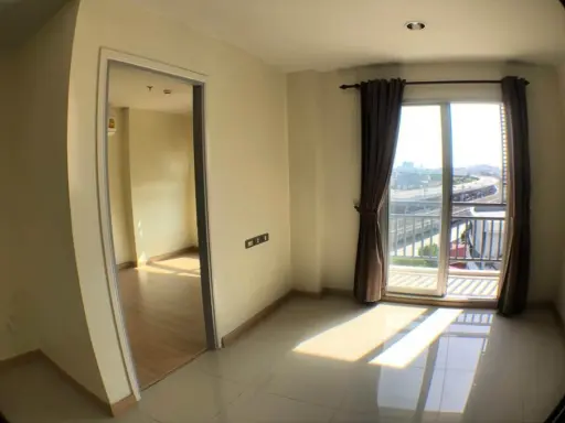 Condo for sale, Richpark @ Bangson Station, very new room, has a beautiful view, cool breeze Good price like this. Book now.