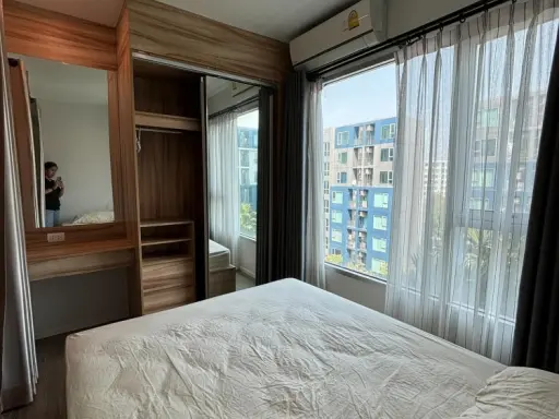 For rent: Happy Condo Don Mueang The Terminal, 1 bedroom, 6th floor, swimming pool view. Just carry your bag and move in. images
