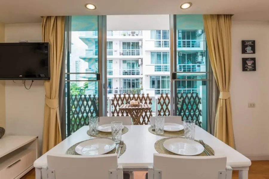 Urgent sale!! Condo Waterford Sukhumvit 50, city view with awesome furniture. Just come and move in!!
