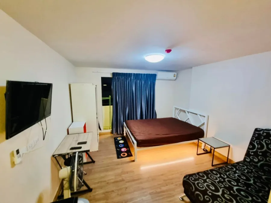 For Rent พลัมคอนโด พหลโยธิน 89 วิวสวน ห้องริมสุด เงียบและเป็นส่วนตัวมาก อย่ามัวแต่มองรีบจองเลยน้า