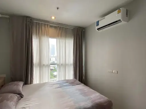ให้เช่า Aspire สุขุมวิท 48 ติดวอลเปเปอร์ทั้งห้อง คอนโดน่าอยู่ ใจกลางเมือง เดินทางสะดวกสบาย จองเลย