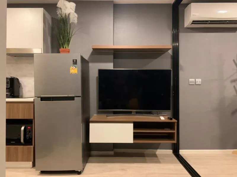For rent condo แอทโมซ ลาดพร้าว 71 ตกแต่งพร้อมเข้าอยู่ ชั้นบนสุด บรรยากาศเริ่ด ราคาไม่แรง จองด่วนน