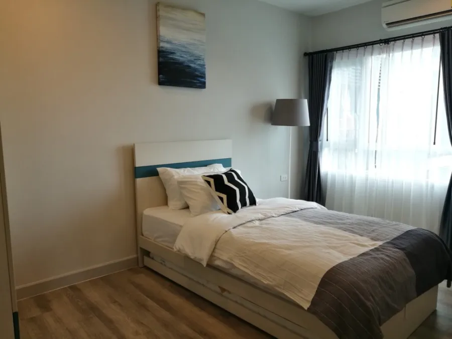 Condo for sale, Centric Sea, Pattaya, beautiful room, fully furnished, complete electrical appliances Just come in and get in. Hurry up.