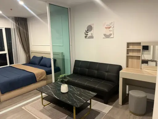 For rent: Regent home Bangna, well-separated room, Building D, high floor, outside view, ready to move in, book now, don't miss out.