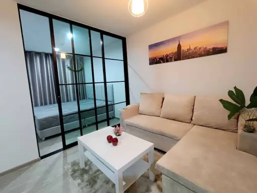 For rent: Rye Sukhumvit 101/1, separated room. Well decorated, very livable, not booking is a big mistake.