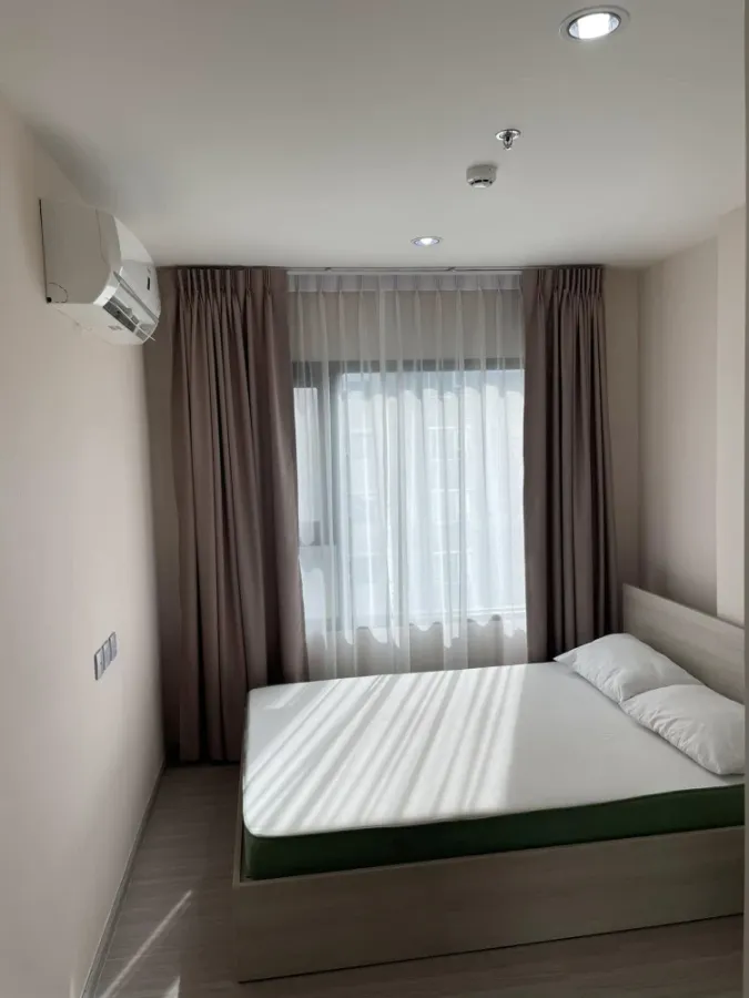 ให้เช่า Aspire Erawan Prime 1 ห้องนอน 1 ห้องน้ำ ชั้น 8 วิวสระว่ายน้ำ ตกแต่งครบเซต รีบจองเลย