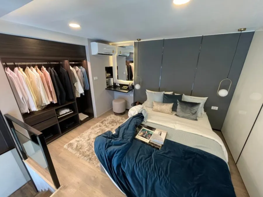 Sale down payment, Condo The Origin Plug and Play, Ramintra, good location, convenient transportation, don't wait.