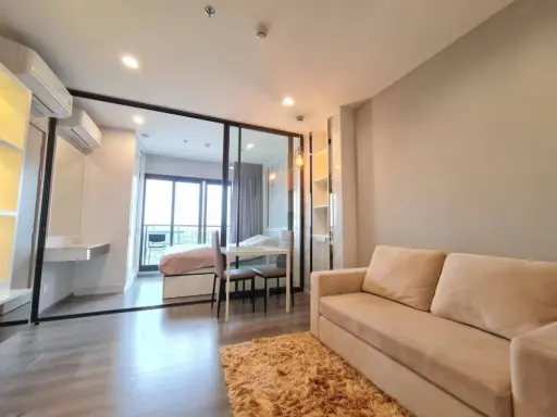 Beautiful decorated room, Modern style, 40th floor, super beautiful river view. Hurry up to reserve at The Politan Aqua Condo for rent. images