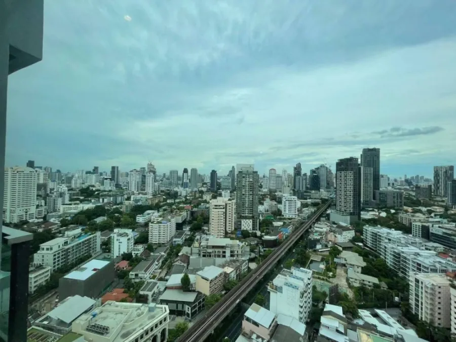 ขาย ให้เช่า คอนโด ดิ แอดเดรส สุขุมวิท 28 เฟอร์นิเจอร์ใหม่ ทำเลดี ห้ามพลาดเด็ดขาด