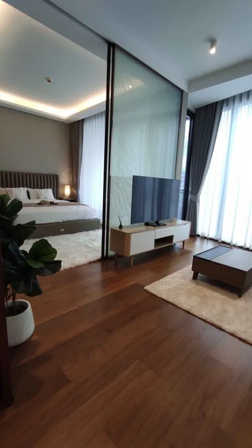The Estelle PhromPhong ชั้น 9 ห้องตกแต่ง Fully Furnished กว้างสุดๆ ดีแบบนี้ไม่จองพลาดมากน้า