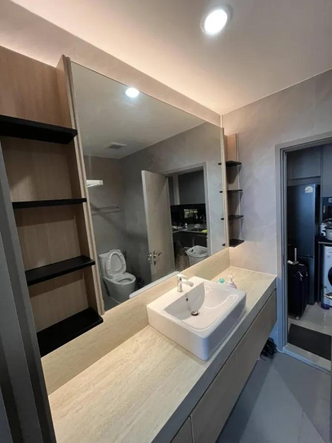 ให้เช่า Ideo Sukhumvit - Rama4 ห้องน่าอยู่ บิ้วอินผนังและเฟอร์นิเจอร์สุดปัง ดีแบบนี้จะรออะไร