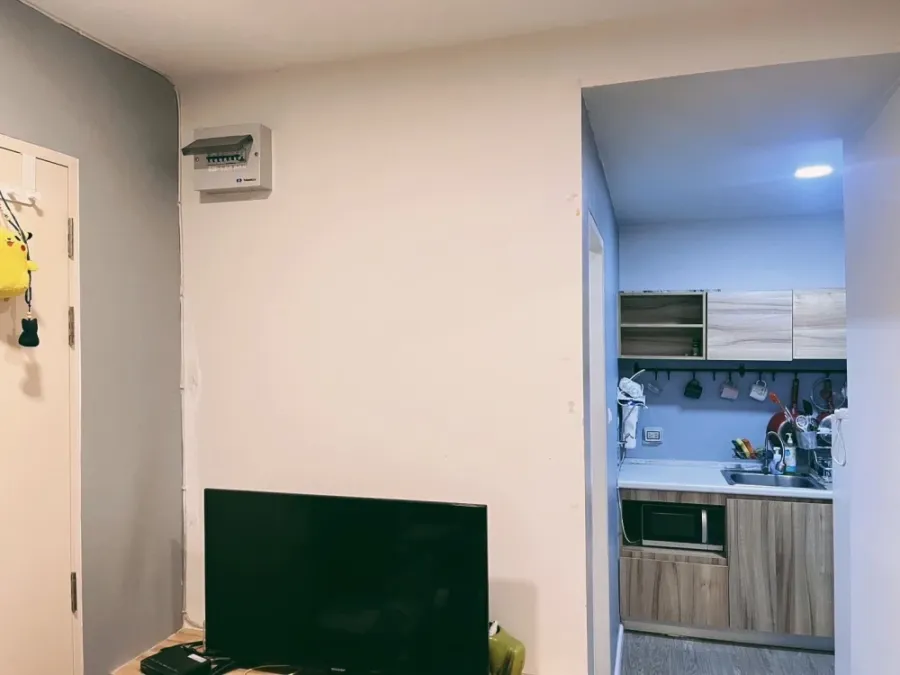 For sale: Happy Condo Don Mueang The Terminal, corner room, 6th floor, Building C, fully furnished. Can you not reserve it?