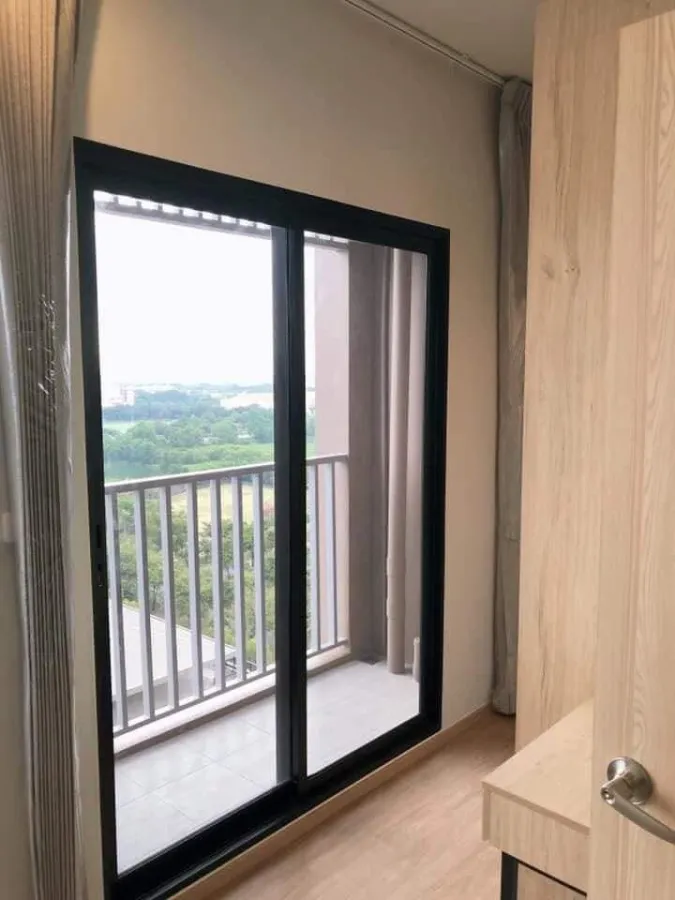 Condo for sale, Common TU, 12th floor, beautiful room, fully furnished, ready to move in immediately. You can reserve and own it.