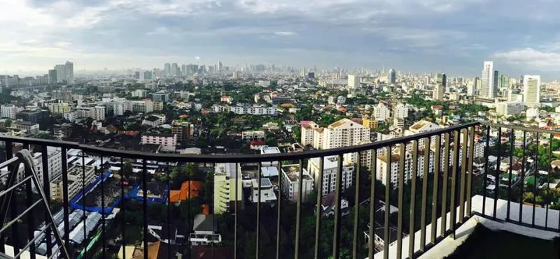 ขาย ดิ อิสสระ ลาดพร้าว คอนโดหรู เงียบสงบ วิวสวยเวอร์ 1นอน เฟอร์แน่นๆ ต้องห้องนี้เลยจ้า !