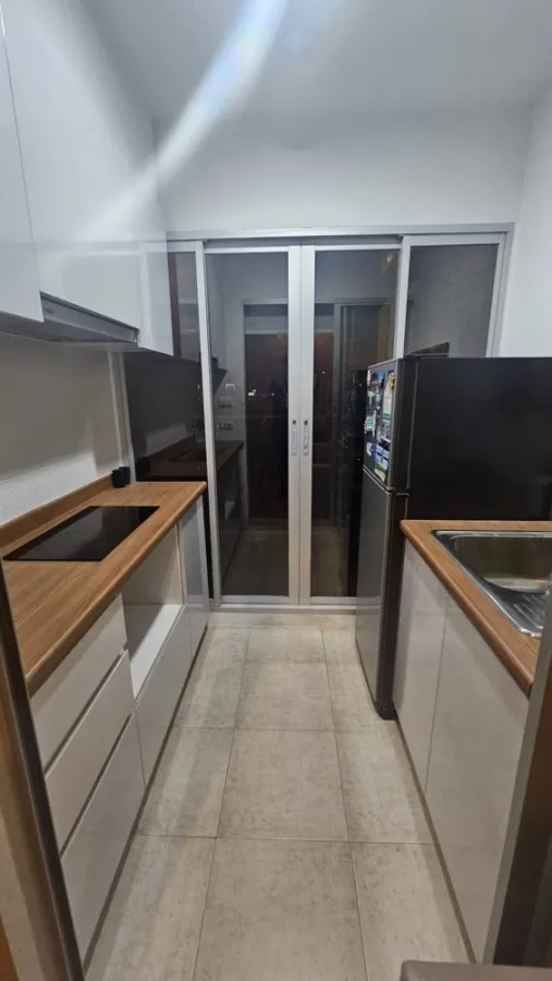 Condo for sale, U Delight at Bang Son Station, room with good wallpaper. Comes at a great price. Come own it now.
