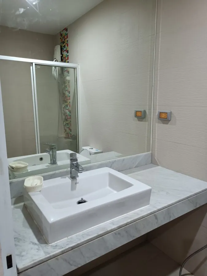 Happy Condo Ladprao 101 for sale or rent with full set of furniture Facilities available, book now.