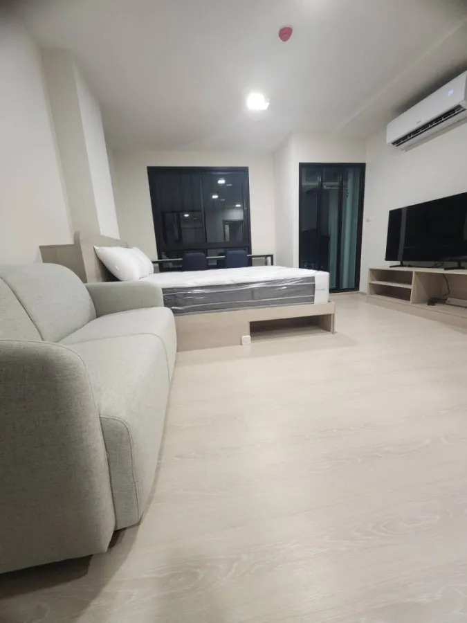 ให้เช่า dcondo hype rangsit ชั้น 5 ห้องริม วิวสระน้ำ ระเบียงไม่ชนตึก แต่งครบ พร้อมอยู่ จองเลย ด่วนๆ