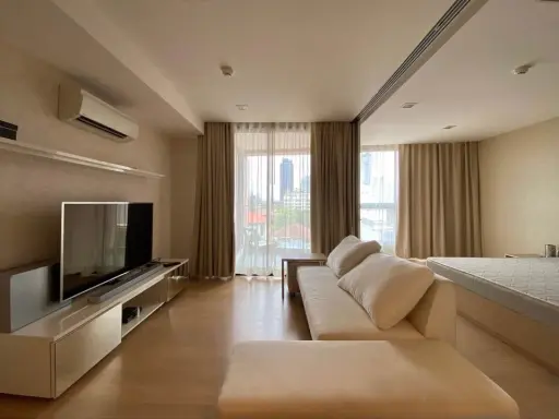 ให้เช่า Condo LIV@49 ห้องโทนสีขาว สะอาดสบายตา ห้องกว้างมาก ทีวีจอใหญ่จุใจ ดูหนังได้เต็มตา ห้ามพลาด images