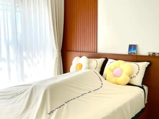Urgent sale: Life Ladprao Valley, furnished room, ready to move in, 20th floor, high view, good for living or investing, hurry and reserve.
