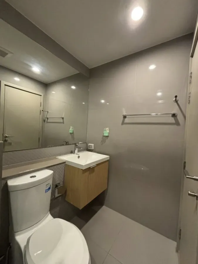 ขาย The Privacy Tha Phra Interchange ห้องพร้อมอยู่ เฟอร์นิเจอร์ครบ เครื่องใช้ไฟฟ้าพร้อม จองด่วนก่อนพลาด!