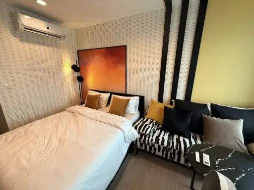 Condo for rent at Life Sathorn Sierra. Fully furnished and ready to move in. Complete amenities. Book now, don't miss out! images