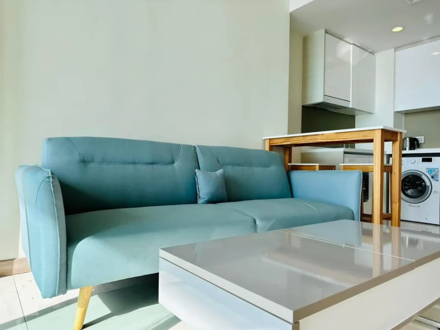 For Sale Riviera Wongamat ชั้นสูง ได้วิวทะเลสวยๆ พร้อมห้องตกแต่งโทนสีสบายตา ดีแบบนี้ ห้ามพลาด