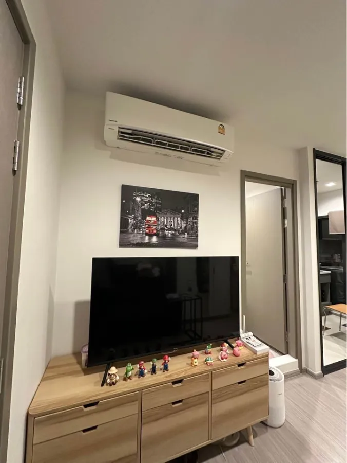 For rent or sale Life Asoke Hype ห้องพร้อมอยู่ เฟอร์ เครื่องใช้ไฟฟ้าครบครัน มาแต่ตัวเข้าอยู่ได้เลย