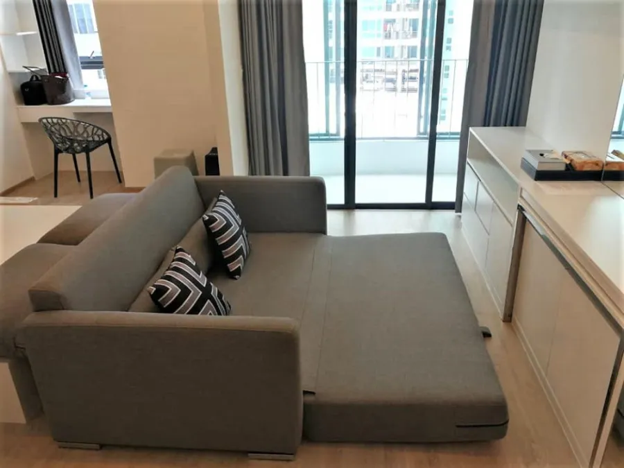 Condo for rent, Ideo Q Chula-Samyan built in, whole room with premium grade furniture. No regrets instead. Hurry up.