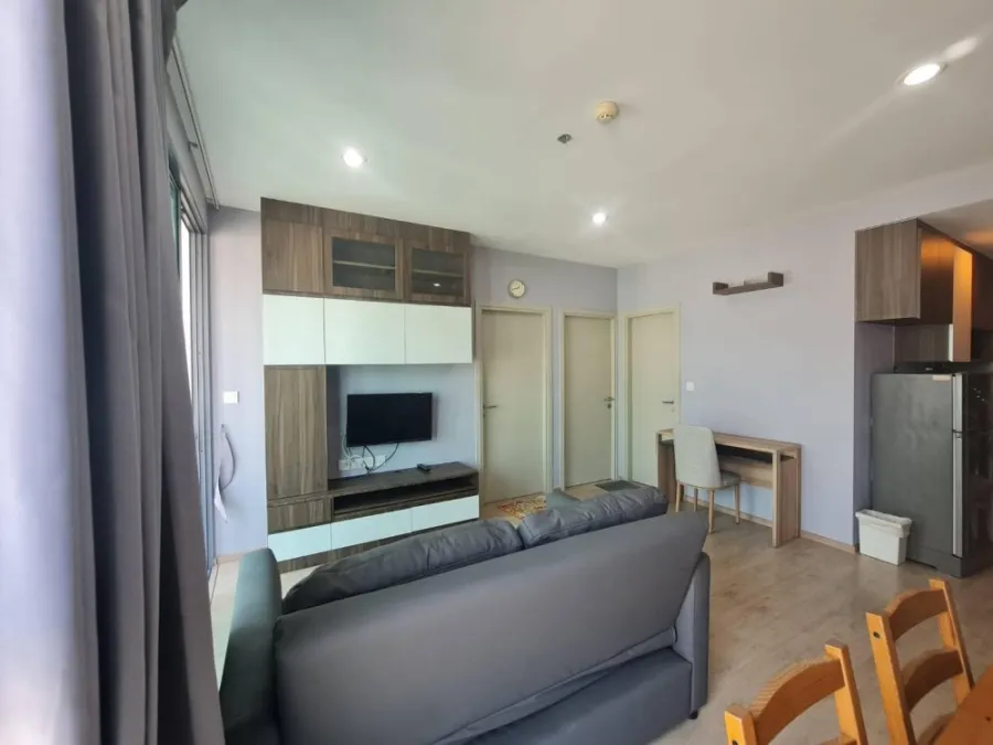 For rent, Ideo Q Chula-Samyan, 10th floor, city view, spacious room. Divided into proportions. Good like this. Must reserve.