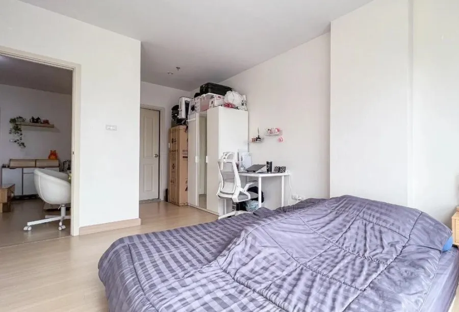 For sale: Supalai Loft, Talat Phlu Station, room ready to move in. Fully furnished Great electrical appliances Not booking is missing out.