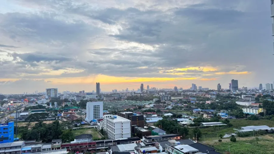 ให้เช่า ลุมพินี คอนโดทาวน์ พัทยาเหนือ สุขุมวิท (พัทยาเหนือ) ชั้น19 วิวเมือง ราคาเบา ใครๆก็จับต้องได้