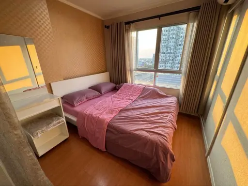 ขาย ลุมพินี พาร์ค รัตนาธิเบศร์ – งามวงศ์วาน ชั้นสูง วิวเมือง แต่งผนังเริศๆ อย่ามัวแต่มองจองเลยจ้า