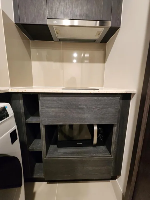 For rent XT Huaikhwang Condominium ห้องน่าอยู่ มีระเบียงเป็นสัดส่วนที่ลงตัว ราคาคุ้ม จองเลย