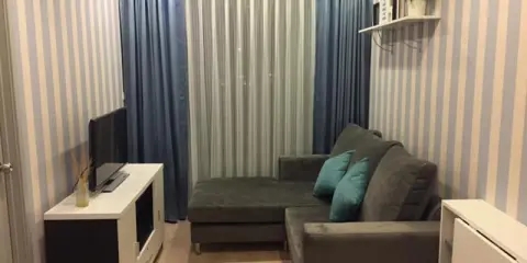 For rent Ideo Wutthakat ห้องแต่งสวยมากน่าอยู่ เฟอร์และเครื่องใช้ไฟฟ้าพร้อม ลากกระเป๋าเข้าอยู่ได้เลย