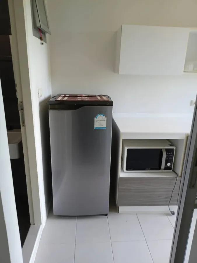 For rent: dcondo Campus Resort Rangsit, 7th floor, fully furnished, ready to move in. Book now!