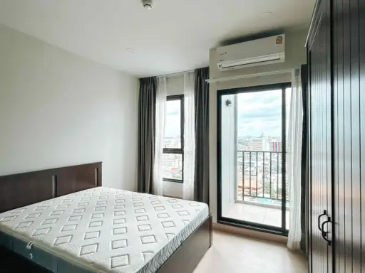 ให้เช่า Supalai Loft Prajadhipok-Wongwian Yai ห้องชั้นสูง เฟอร์พร้อม หิ้วกระเป๋าเข้าอยู่ได้เลย รีบจอง!! images