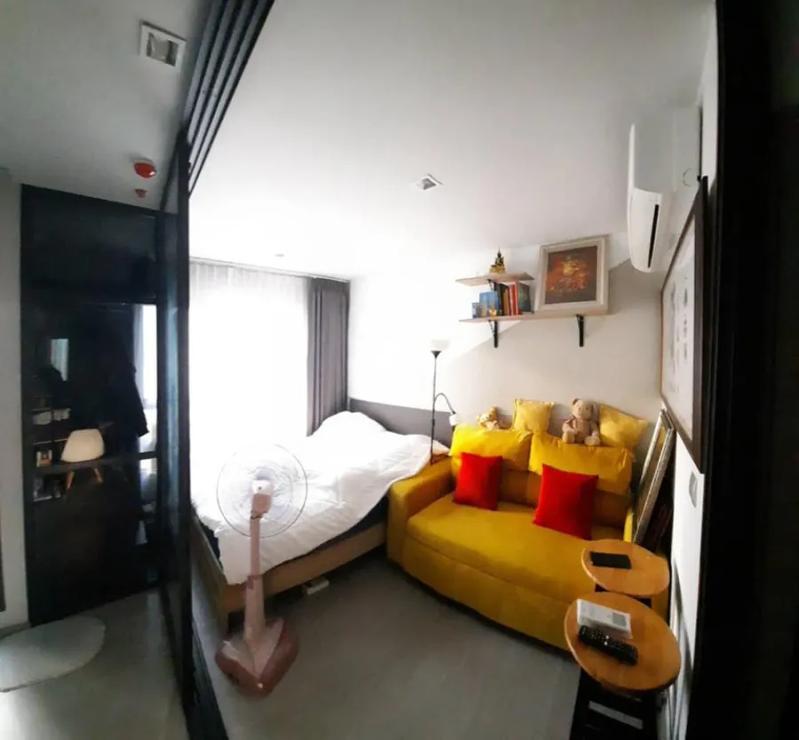Sell / rent Life Asoke-Rama 9, very new condition. Plus a very beautiful view If you don't book, you will regret it. Hurry up.