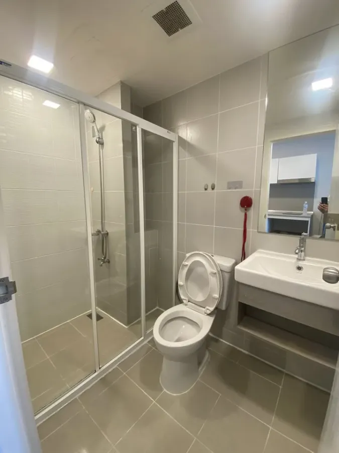 Condo for rent or sale, Atmoz Chaengwattana, partitioned room, city view, fully furnished, just come and move in.