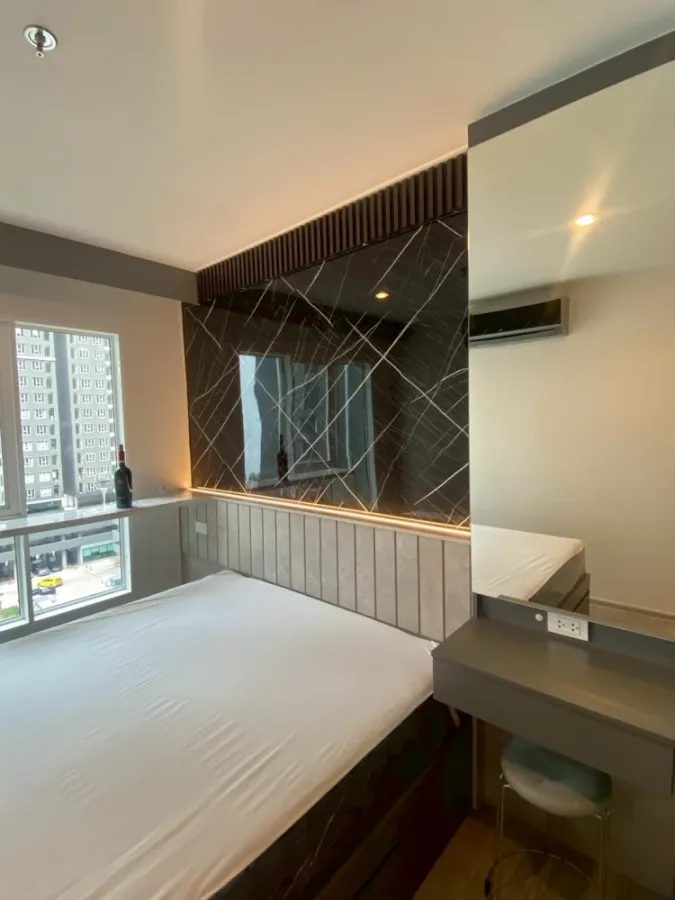 ให้เช่า Regent Home Bangna วิวสระ เฟอร์ครบ พร้อมอยู่!