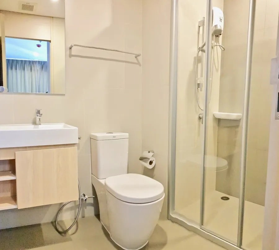 Condo for rent or sale, Lumpini Suite Phetchaburi - Makkasan, nice decorated room, 34th floor, good view, cheap price, hurry to buy